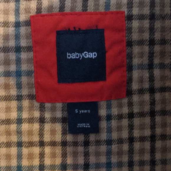 Baby Gap winter vest 5T - Picture 4 of 4